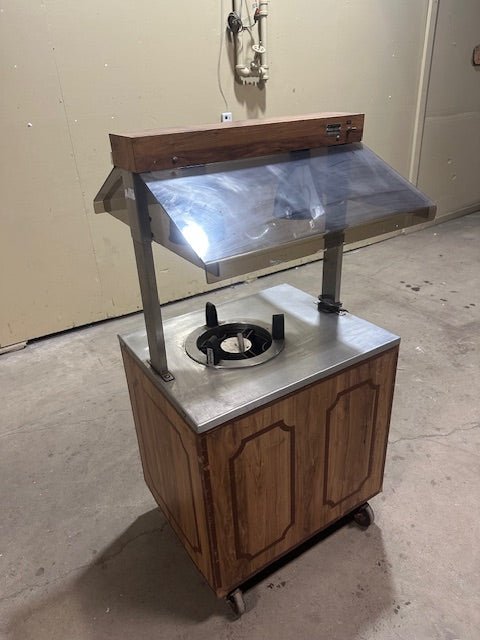 10" PLATE DISPENSER KIOSK/STAND W/ HEAT LAMP AND SNEEZE GUARD ON CASTERS - Bargains R Ours - #collection_name#