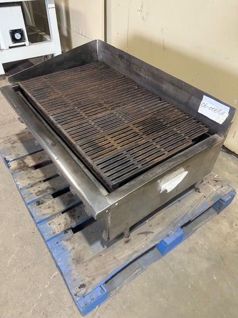 7 BURNER NATURAL GAS CHAR BROILER - Bargains R Ours - #collection_name#