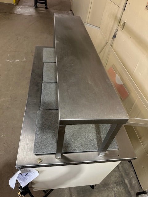 DELFIELD 4 WELL HOT FOOD SINGLE SIZED SNEEZE GUARD BUFFET TABLE ON CASTERS - Bargains R Ours - #collection_name#