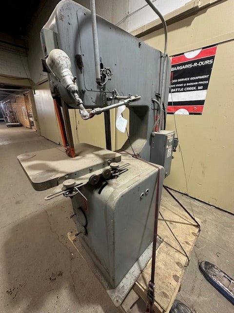 DOALL VERTICAL BAND SAW MODEL 3012 - U 24 X 24 TABLE - Bargains R Ours - #collection_name#