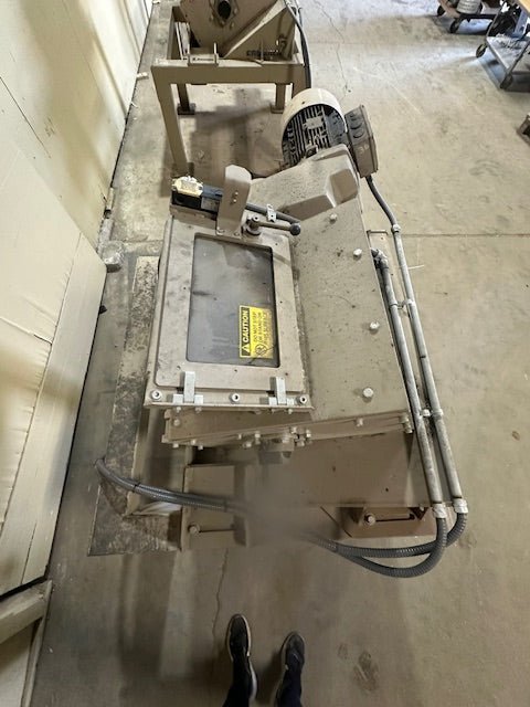 ERDWICH MOUNTED INDUSTRIAL SHREDDER MODEL M600/1 - 400 - Bargains R Ours - #collection_name#