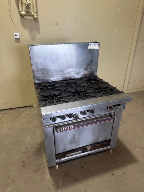 "GARLAND" 6 BURNERS STOVE RANGE WITH OVEN AND BACK SPLASH GUARDS(NATURAL GAS) - Bargains R Ours - #collection_name#