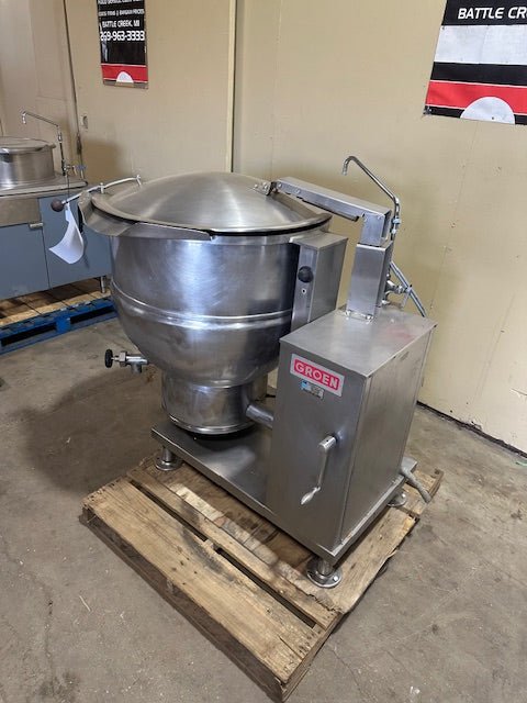 GROEN ELECTRIC JACKETED ALL IN ONE 60 GALLON STEAM KETTLE MANUAL TILT SELF CONTAINED - Bargains R Ours - #collection_name#