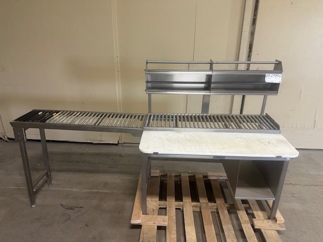 HOBART DELI STYLE CONVEYOR WRAP AN PREP TABLE STATION, TOP COMPARTMENTS WITH CUTTING BOARD - Bargains R Ours - #collection_name#