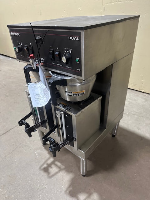 ***MECHANIC SPECIAL*** BUNN STAINLESS STEEL HEAVY DUTY COMMERCIAL COUNTER TOP DUAL COFFEE GRINDER/BREWER WITH WARMERS AND HOT WATER SPIGOT ON LEGS