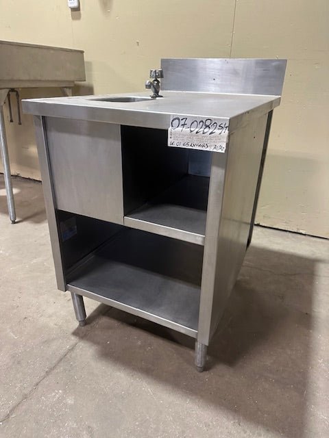 INTERNATIONAL DAIRY QUEEN INC. STAINLESS STEEL SERVICING TABLE STATION AND WASH SINK BOWL WITH FAUCET, BACK SPLASH AND UNDER STORAGE COMPARTMENT - Bargains R Ours - #collection_name#