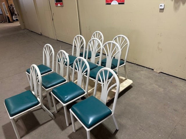 ****LOT OF 10**** LIGHT WEIGHT METAL WHITE CHAIRS + GREEN CUSHION - Bargains R Ours - #collection_name#