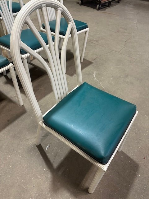 ****LOT OF 10**** LIGHT WEIGHT METAL WHITE CHAIRS + GREEN CUSHION - Bargains R Ours - #collection_name#