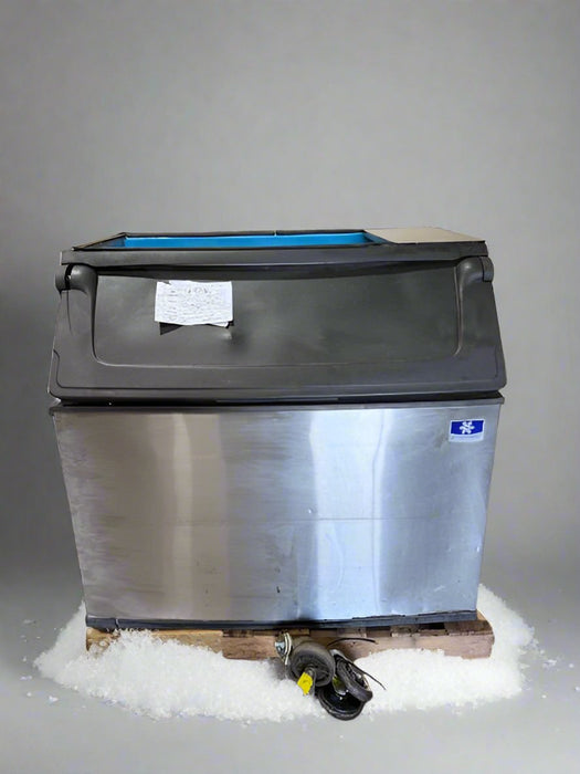 "MANITOWOC" LARGE ICE BIN ON CASTERS - Bargains R Ours - #collection_name#