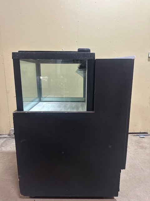 MARINELAND FISH TANK LOBSTER DISPLAY MERCHANDISING TANK ON CASTERS - Bargains R Ours - #collection_name#