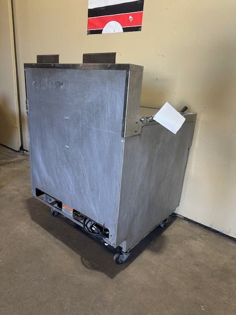 ***MECHANIC SPECIAL*** PITCO DUAL 2 BURNER 18.8 GALLON GAS AND ELECTRIC 55000BTU RETHERMALIZER - Bargains R Ours - #collection_name#