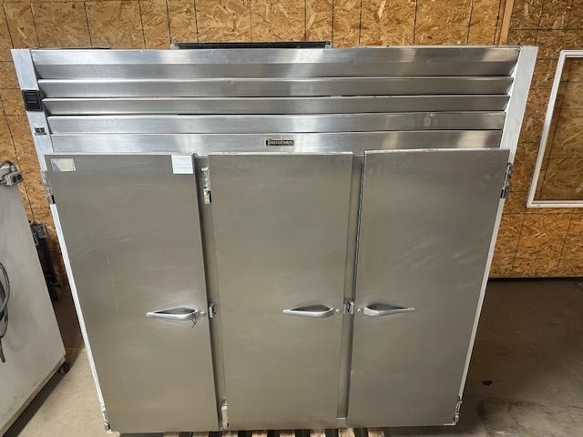 ****MECHANICS SPECIALS**** "TRAULSEN" 3 DOORS REFRIGERATOR /COOLER - Bargains R Ours - #collection_name#