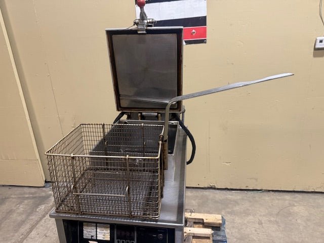 ****MECHANICS SPECIALS****"HENNY PENNY" ELECTRIC PRESSURE FRYER - Bargains R Ours - #collection_name#