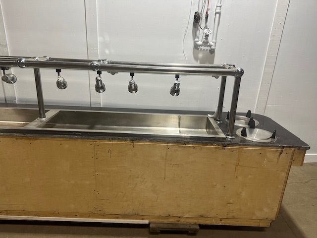 ***MECHANICS SPECIALS***REFRIGERATED SINGLE SIDE BUFFET BAR WITH DUAL PLATE DISPENSER & OVERHEAD LIGHTS - Bargains R Ours - #collection_name#