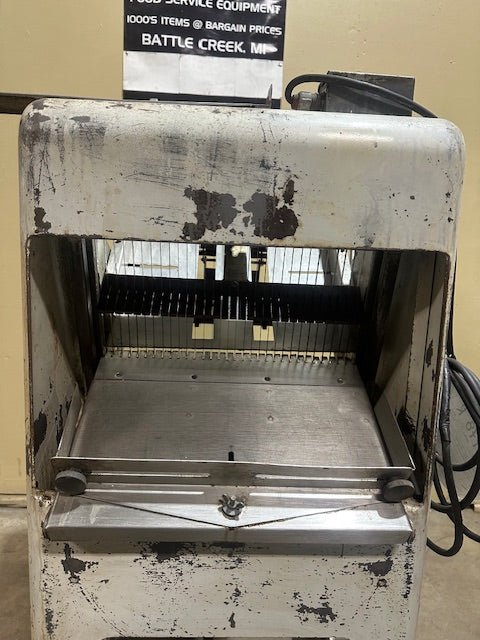 OLIVER 1/2" BREAD SLICER COMMERCIAL GRAVITY FED MACHINE - Bargains R Ours - #collection_name#